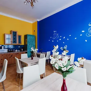  Hostal Tara Polonia