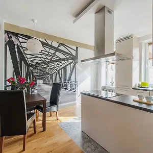 Chmielna 73 P&o Serviced Apartament